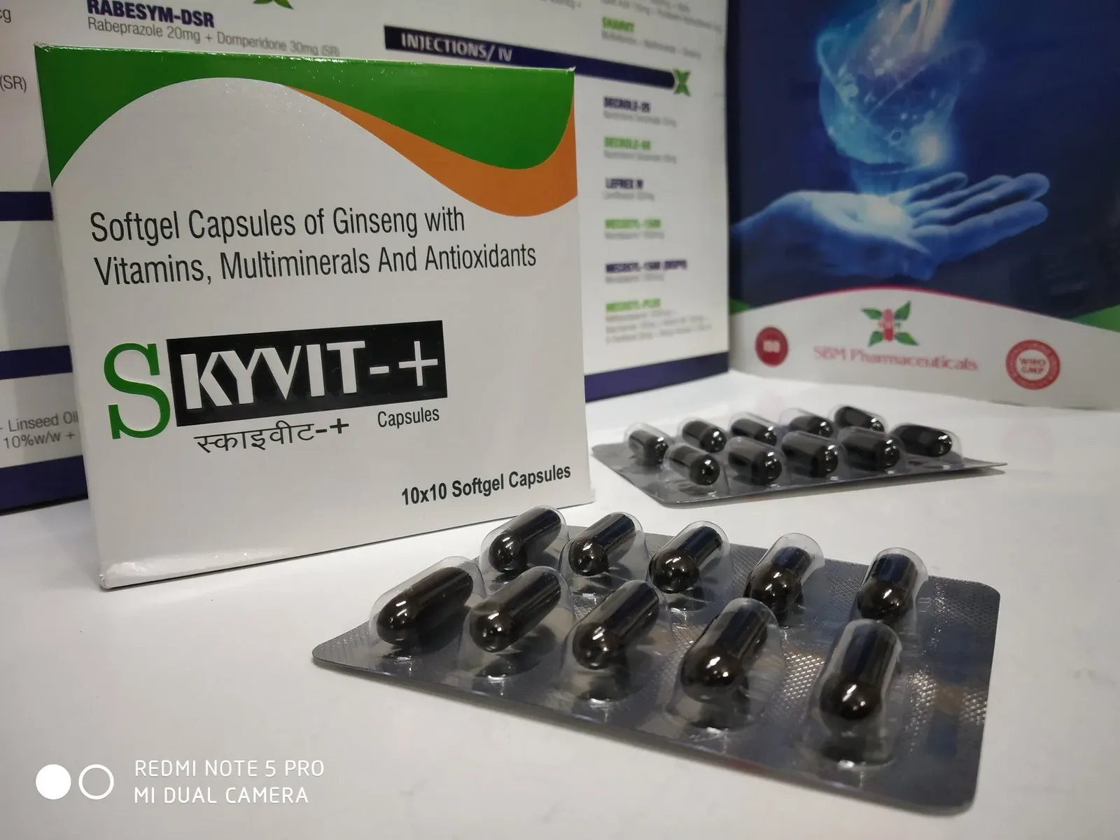 Skyvit + - Each Hard Gelatin Capsule Contains : Ginseng Extract Powder 42.5 Mg., (Highly Concentrated Standardized Ginseng Extract Corresponding To 212.5 Mg. Of Root Panax Ginseng) , Vitamin A (As Pal